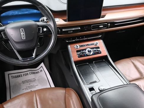 Used 2020 Lincoln Aviator Reserve w/ Equipment Group 201A image 13