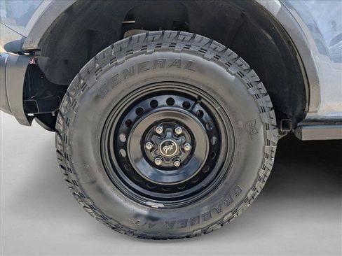 Used 2023 Ford Bronco Black Diamond AWD/4WD image 24