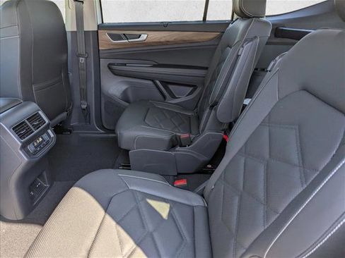 New 2026 Volkswagen Atlas SE FWD image 25