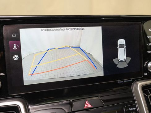 Used 2022 Kia Sorento S w/ Panoramic Sunroof Package image 14