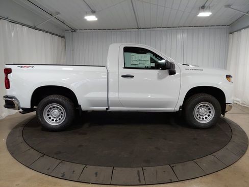 New 2026 Chevrolet Silverado 1500 W/T w/ WT Value Package AWD/4WD image 10
