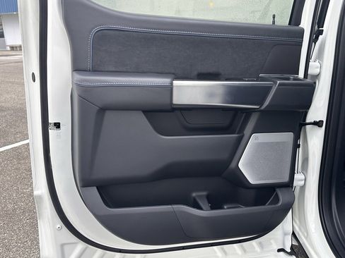 New 2025 Ford F150 Platinum w/ Equipment Group 702A High image 13