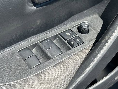 Used 2023 Toyota Corolla LE FWD image 14