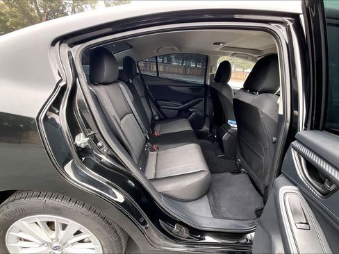 Used 2017 Subaru Impreza 2.0i Premium image 30