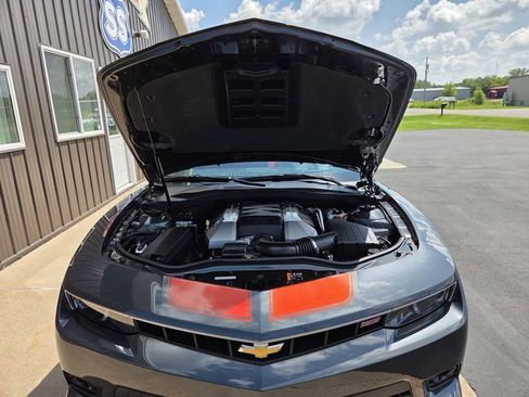Used 2014 Chevrolet Camaro SS w/ RS Package RWD image 39