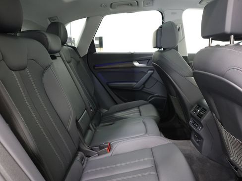 Used 2024 Audi Q5 2.0T Prestige w/ Prestige Package AWD/4WD image 24