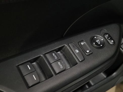 Used 2018 Honda Civic EX image 27