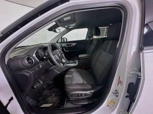 Used 2024 Chevrolet Blazer LT w/ Convenience Package image 13
