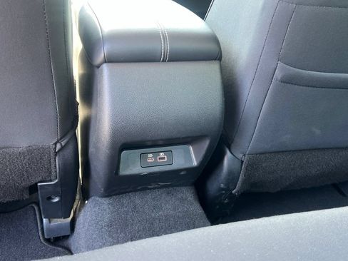 Used 2025 Nissan Altima 2.5 SV FWD image 20