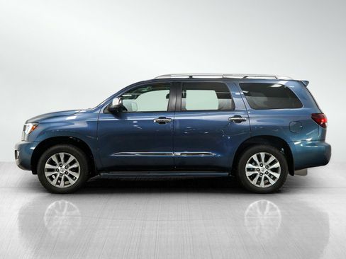 Used 2018 Toyota Sequoia Limited AWD/4WD image 2