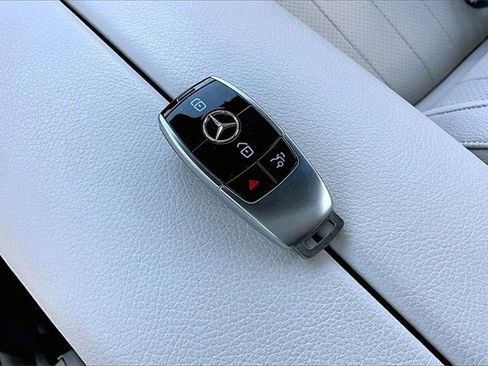 Certified 2023 Mercedes-Benz E 350 4MATIC Sedan image 38