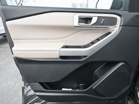 Certified 2023 Ford Explorer XLT w/ Equipment Group 202A image 20