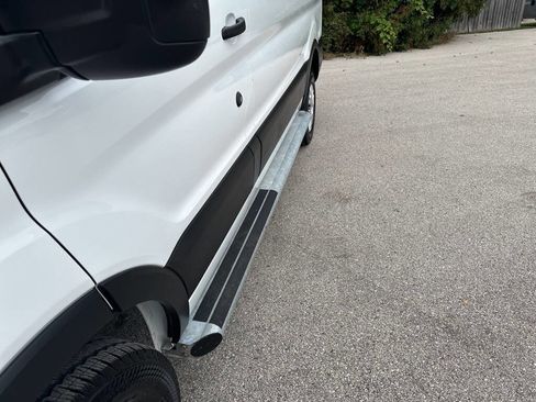Used 2024 Ford Transit 250 Low Roof w/ Exterior Upgrade Package image 12