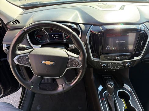 Used 2020 Chevrolet Traverse Premier w/ Redline Edition AWD/4WD image 11