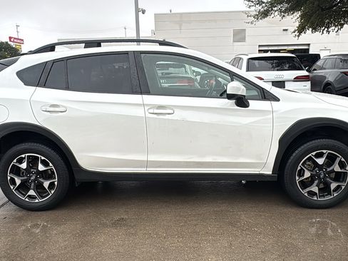 Used 2019 Subaru Crosstrek 2.0i Premium image 8