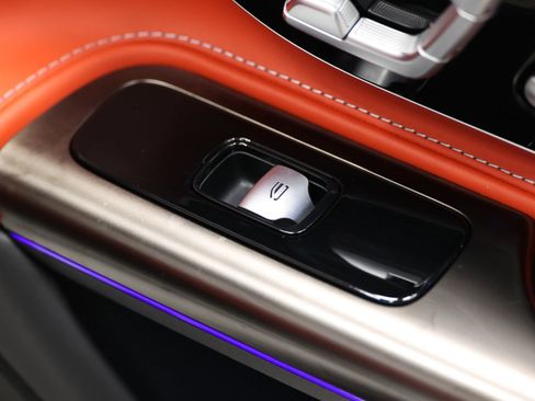 Used 2023 Mercedes-Benz SL 43 AMG image 70