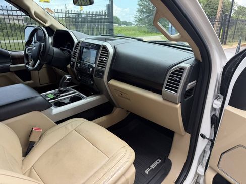 Used 2016 Ford F150 Lariat AWD/4WD image 18