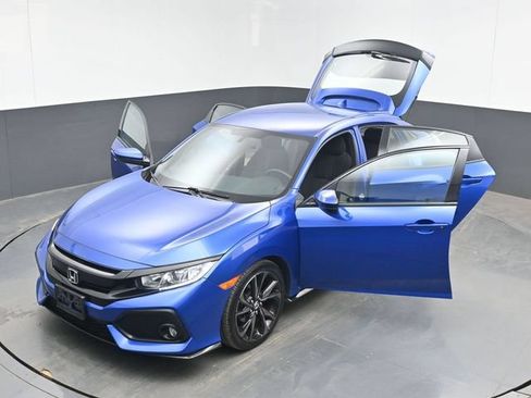 Used 2018 Honda Civic Sport image 48