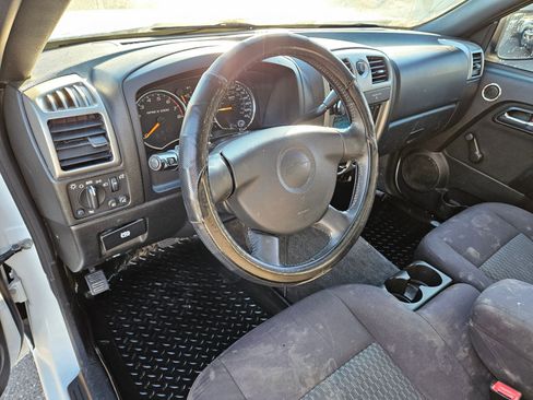 Used 2012 Chevrolet Colorado W/T image 12