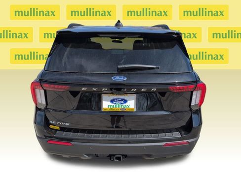 New 2026 Ford Explorer Active image 27