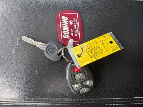 Used 2013 Buick Enclave Leather image 28