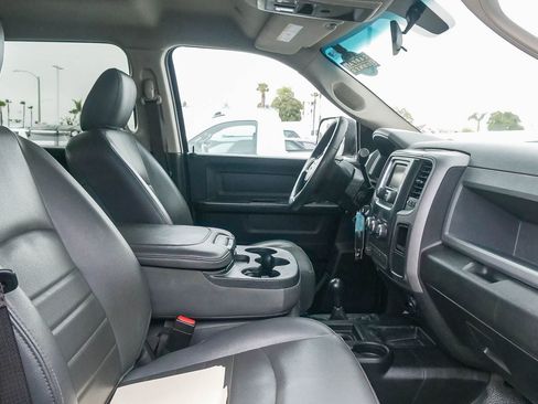 Used 2018 RAM 2500 Tradesman w/ Cold Weather Group AWD/4WD image 16