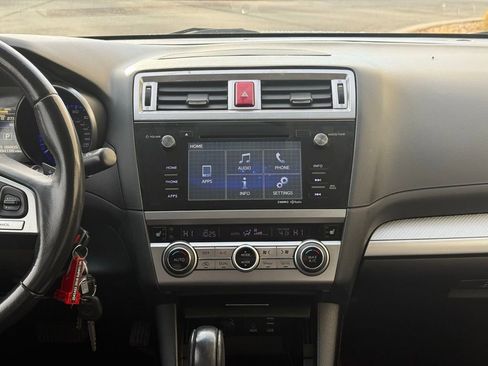 Used 2016 Subaru Legacy 2.5i Premium image 13