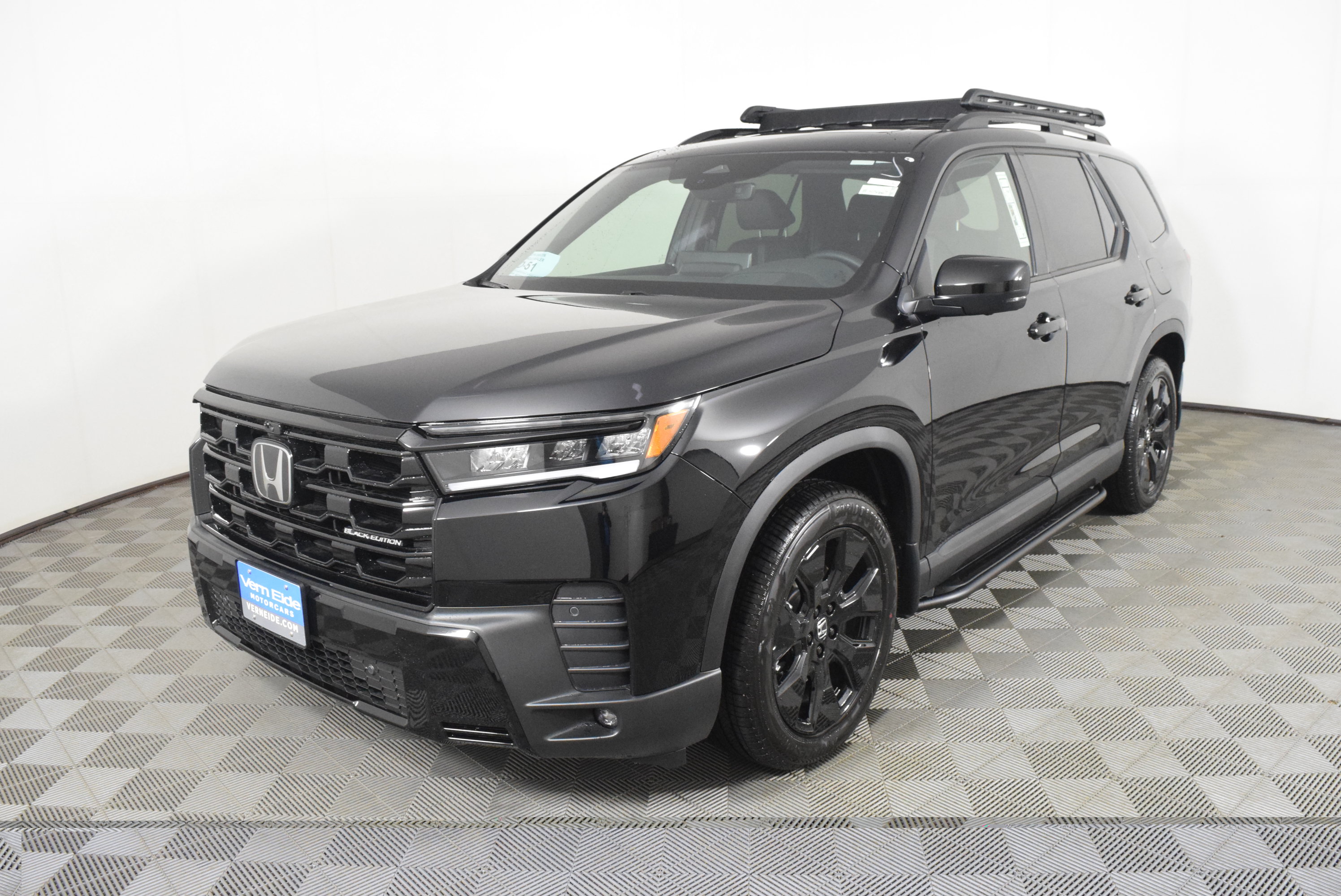 New 2026 Honda Pilot Black Edition image 10