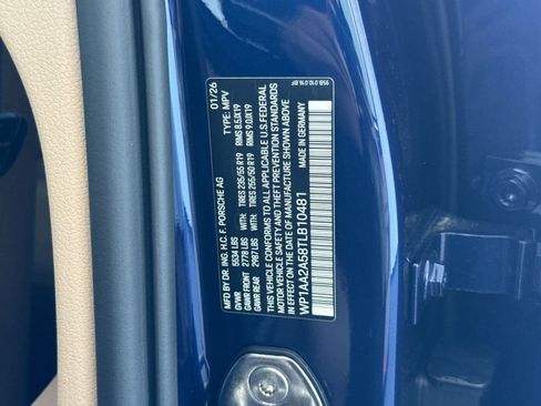 New 2026 Porsche Macan AWD/4WD image 34