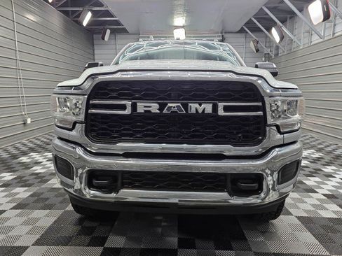 Used 2022 RAM 2500 Tradesman AWD/4WD image 2