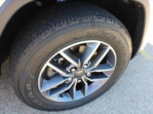 Certified 2020 Jeep Grand Cherokee Limited AWD/4WD image 15