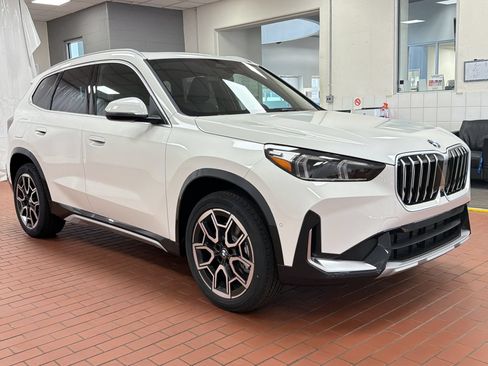 Used 2026 BMW X1 xDrive28i w/ Technology Package AWD/4WD image 6