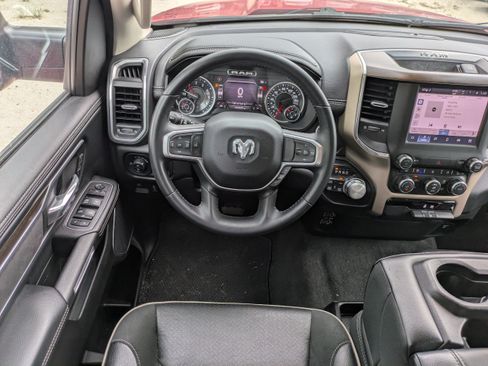 Used 2022 RAM 1500 Laramie AWD/4WD image 14