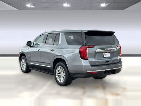 Used 2022 GMC Yukon SLT w/ SLT Premium Package RWD image 3
