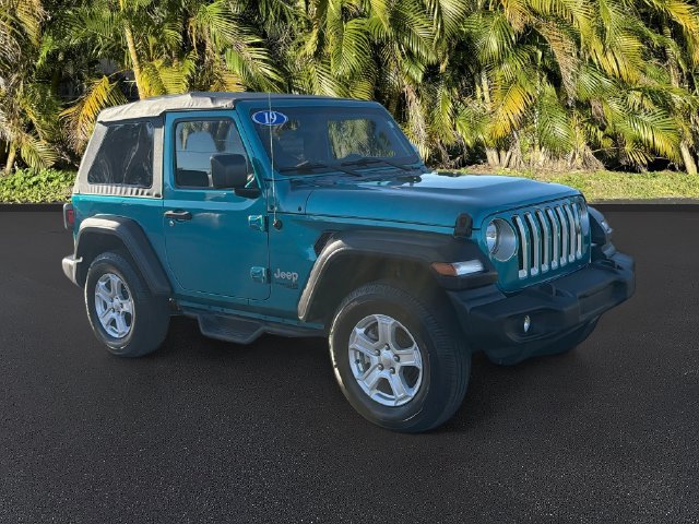 Used 2019 Jeep Wrangler Sport AWD/4WD image 2