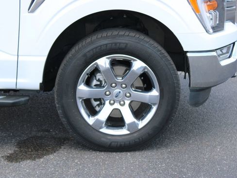 Used 2022 Ford F150 XLT w/ Equipment Group 302A High AWD/4WD image 12