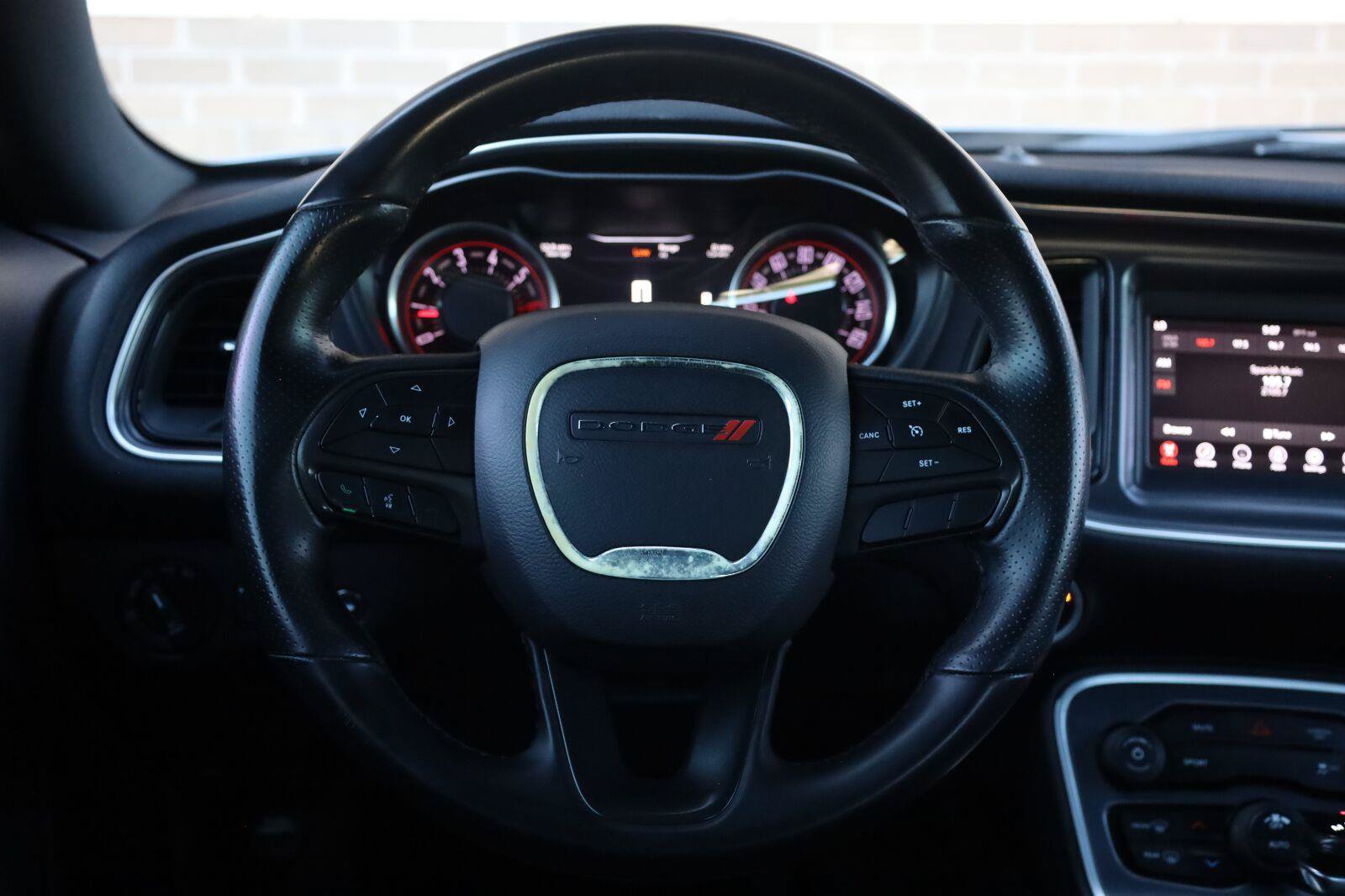 Used 2018 Dodge Challenger R/T RWD image 30