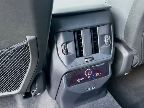 New 2025 BMW X3 xDrive30i image 18