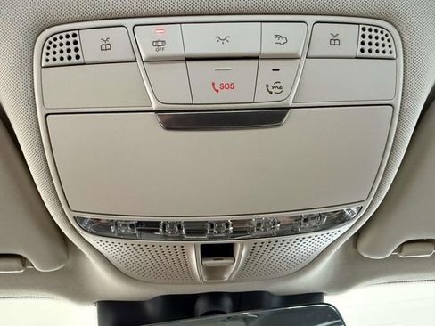 Used 2022 Mercedes-Benz GLC 300 4MATIC image 26