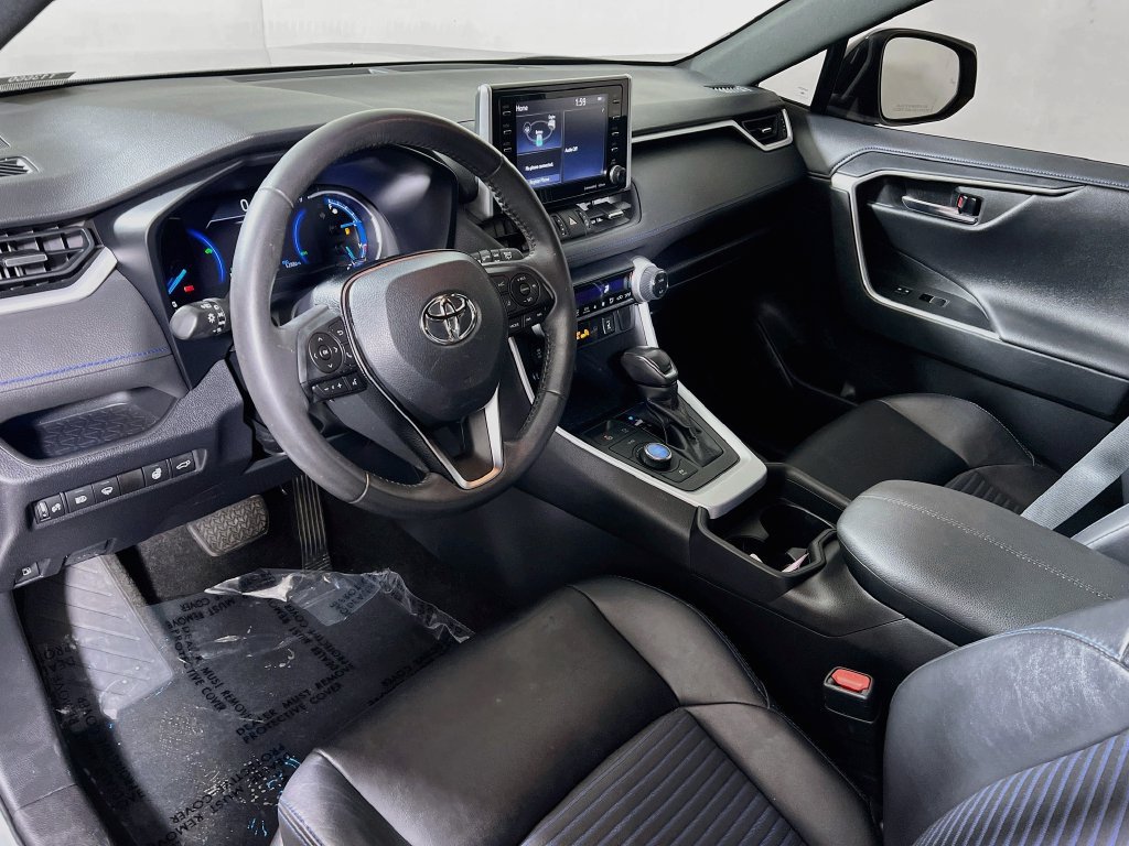 Used 2019 Toyota RAV4 XSE w/ XSE Weather Package AWD/4WD image 9