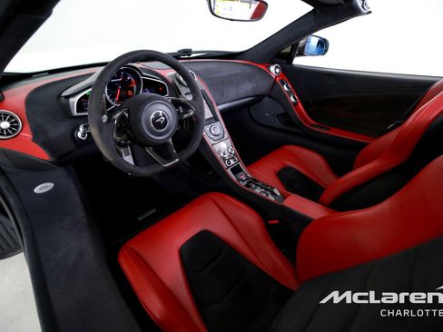 Used 2016 McLaren 650S Spider image 14