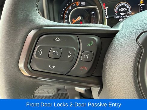 Certified 2025 Jeep Gladiator Mojave AWD/4WD image 25