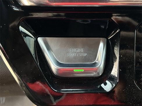 Used 2024 GMC Sierra 3500 Denali w/ Denali Reserve Package image 22