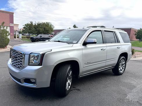 Used 2019 GMC Yukon Denali w/ Open Road Package AWD/4WD image 4