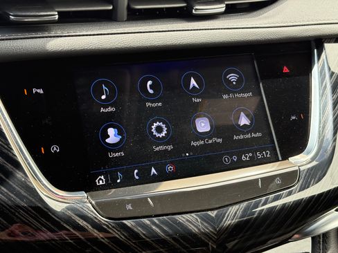 Certified 2025 Cadillac XT6 Premium Luxury AWD/4WD image 24