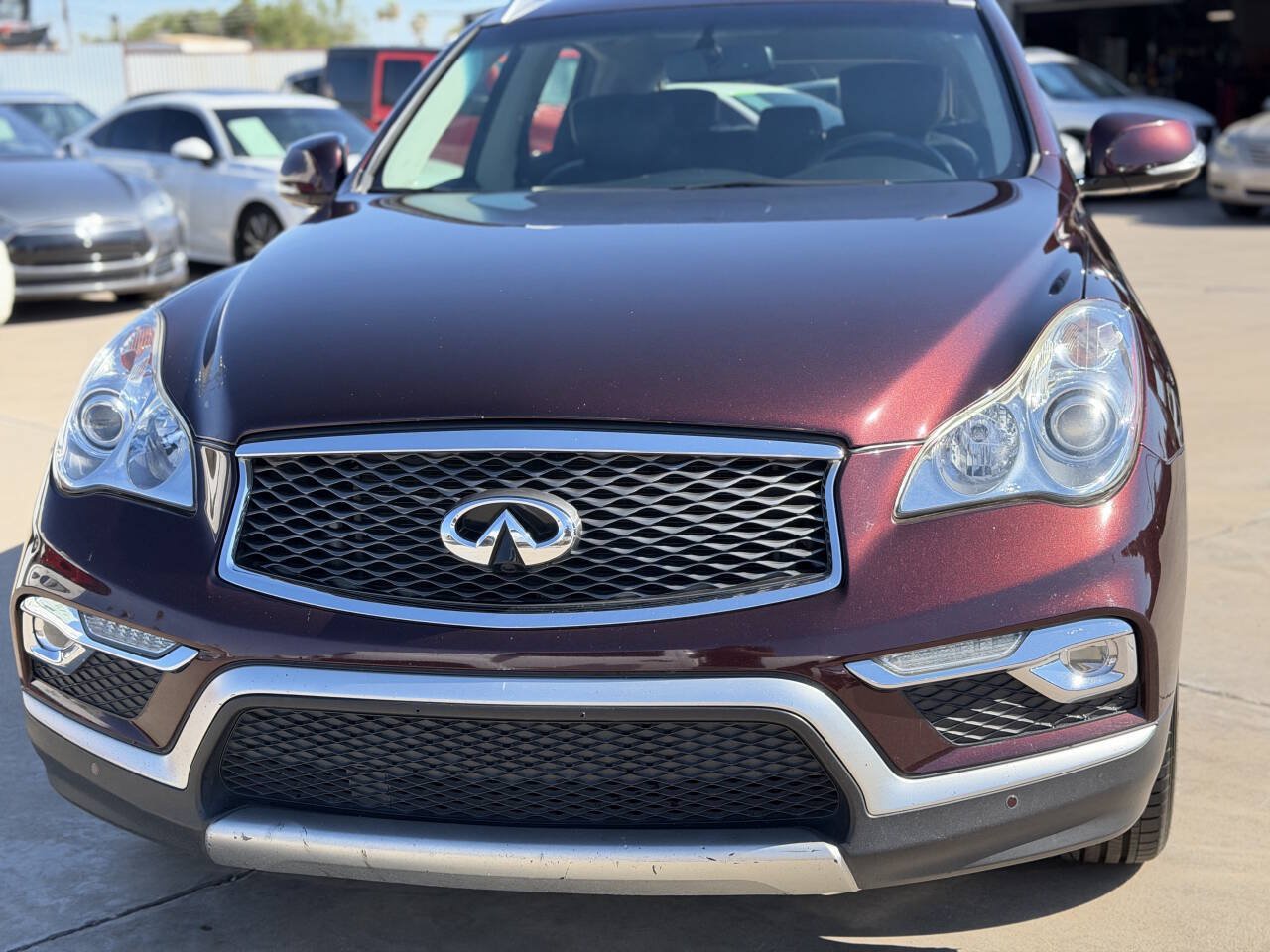 Used 2017 INFINITI QX50 AWD w/ Deluxe Touring Package image 2