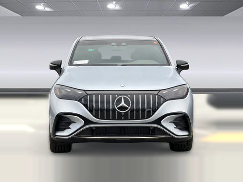 New 2025 Mercedes-Benz EQE AMG 4MATIC SUV image 4
