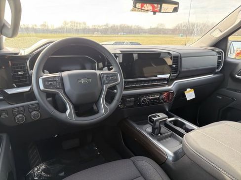 New 2026 Chevrolet Silverado 1500 LT Trail Boss w/ Convenience Package II image 22