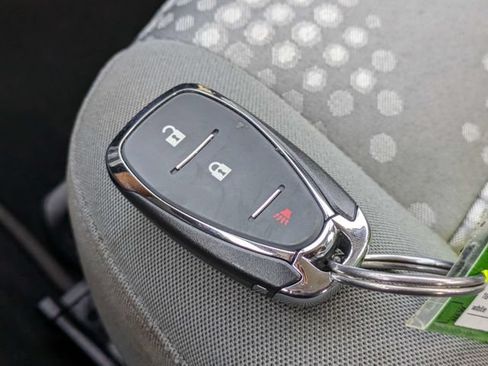 Used 2019 Chevrolet Sonic LT FWD image 29