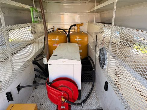 Used 2015 Chevrolet Silverado 3500 W/T image 19